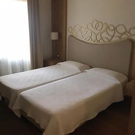 Duchessa Della Sila 호텔 4*