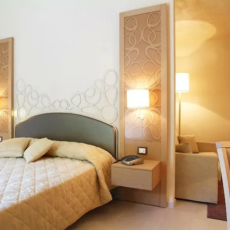 Duchessa Della Sila סן ג'ובאני אין פיורה