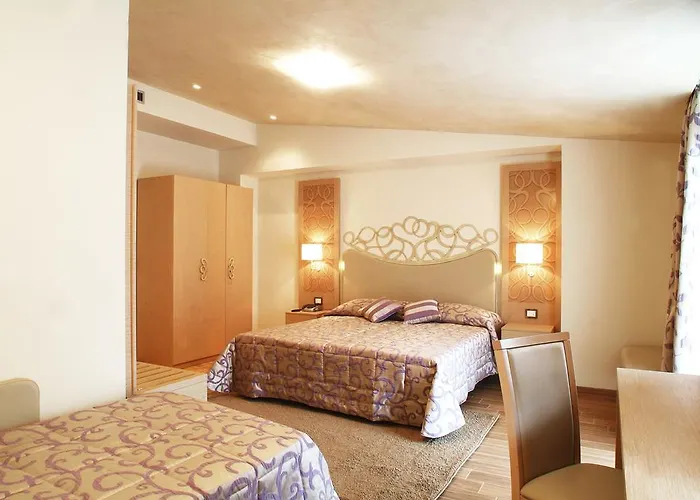 Duchessa Della Sila 4*