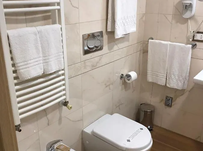 Szálloda Duchessa Della Sila 4*