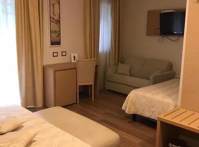 Duchessa Della Sila Szálloda 4*